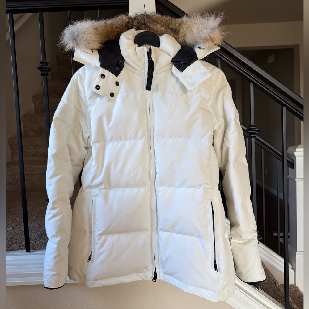 Canada Goose Women's Black Label Down Parka with Fur-Trim Hood XL